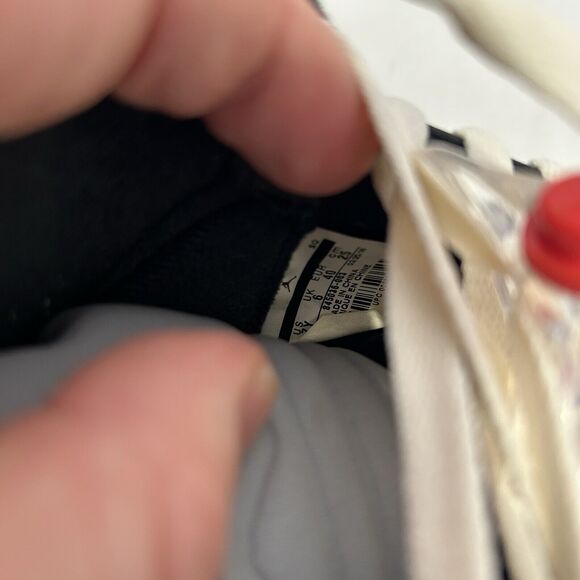 Nike Air Jordan 5 Retro BG “Black Metallic” 2016 - Picture 8 of 8